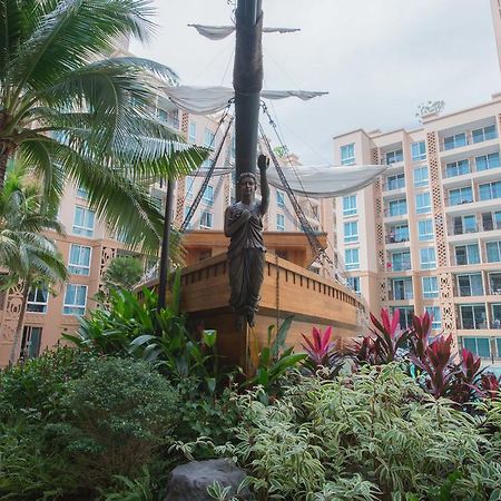 Atlantis Pattaya High Service جومتين بيتش المظهر الخارجي الصورة