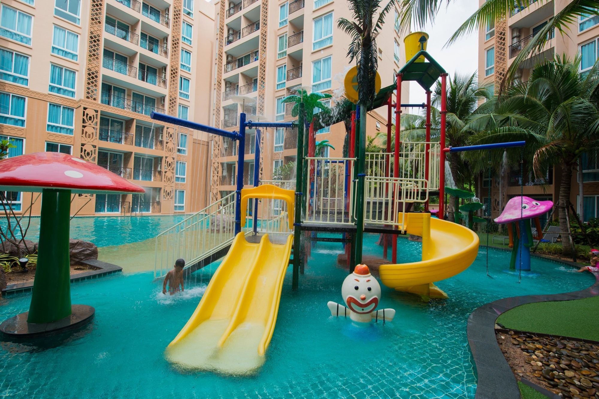 Atlantis Pattaya High Service جومتين بيتش المظهر الخارجي الصورة